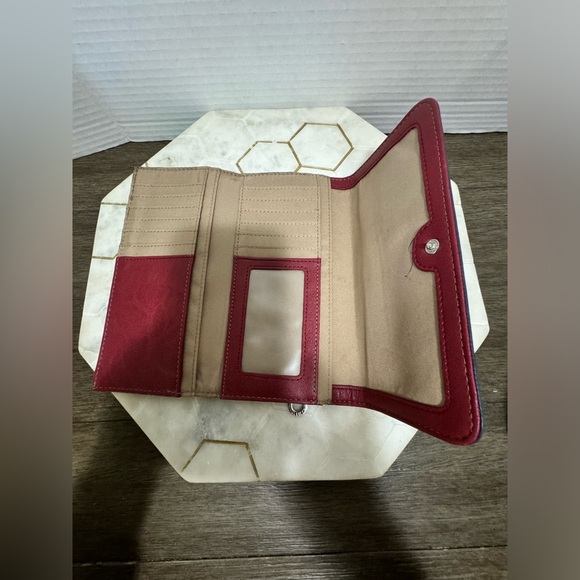 RELIC By Fossil Wallet - Picture 3 of 6